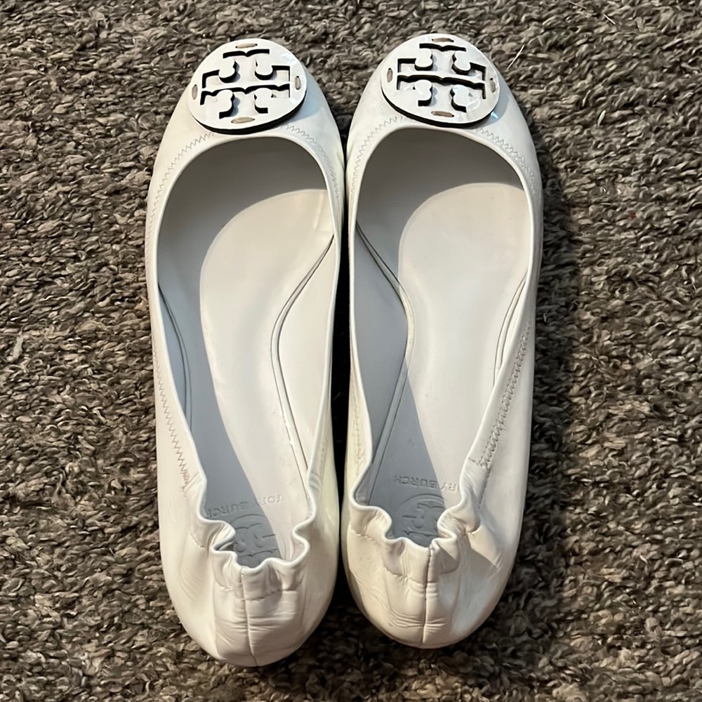NEW Tory Burch Reva flats white patent